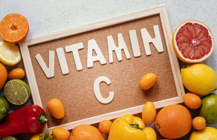 C Vitamini Sivilce Yapar Mı?